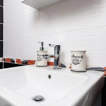 Appartamento Beautiful 1bd With A Parking Spot By Flat Mаnager